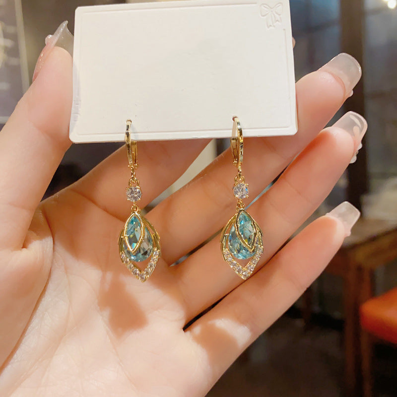 ๐โจ Sky Blue Drop Hoop Earrings โ Art-Deco, Rhinestone, Elegant ๐