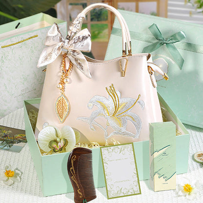 🌸Meet Mother's Day Discount 50%🌸Women's Elegant Embroidered Lily Handbag Gift Box