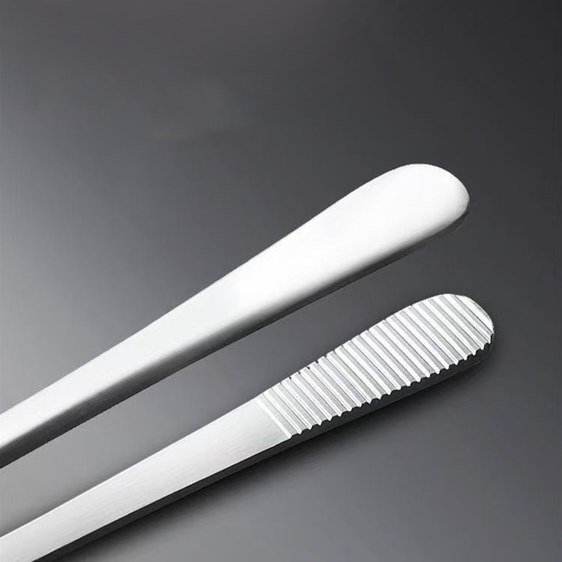 🔥Multi-purpose Stainless Steel Anti-slip BBQ & Baking Tongs