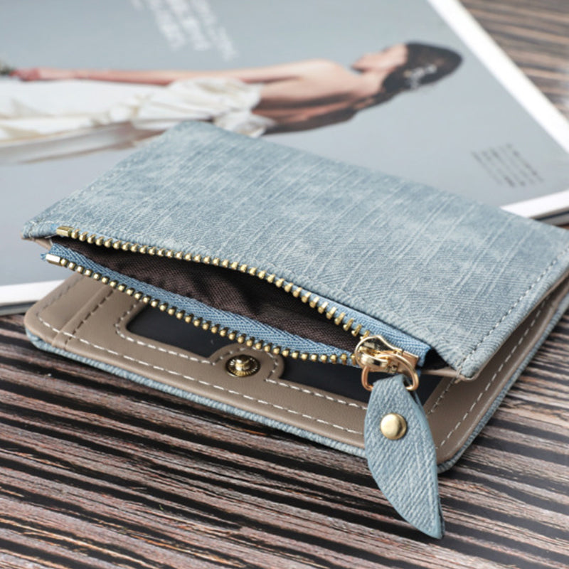 Women's Bi-Fold Wallet with Cat Embroidery